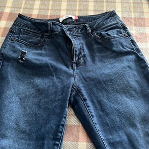 Ankle length curvy skinny jeans